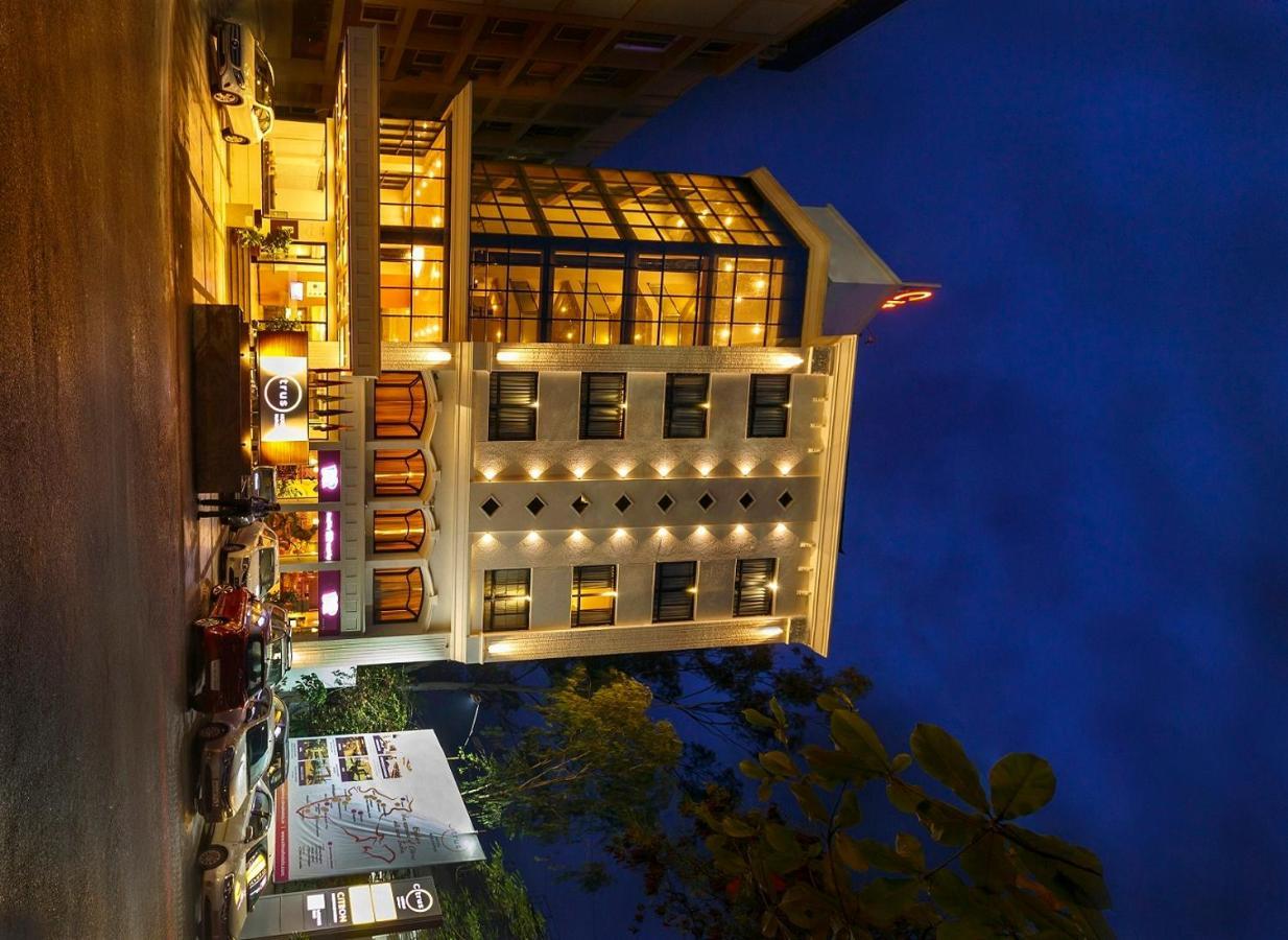 Citrus Hotel Kolhapur Exterior foto
