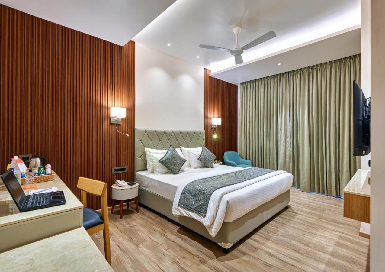 Citrus Hotel Kolhapur Exterior foto