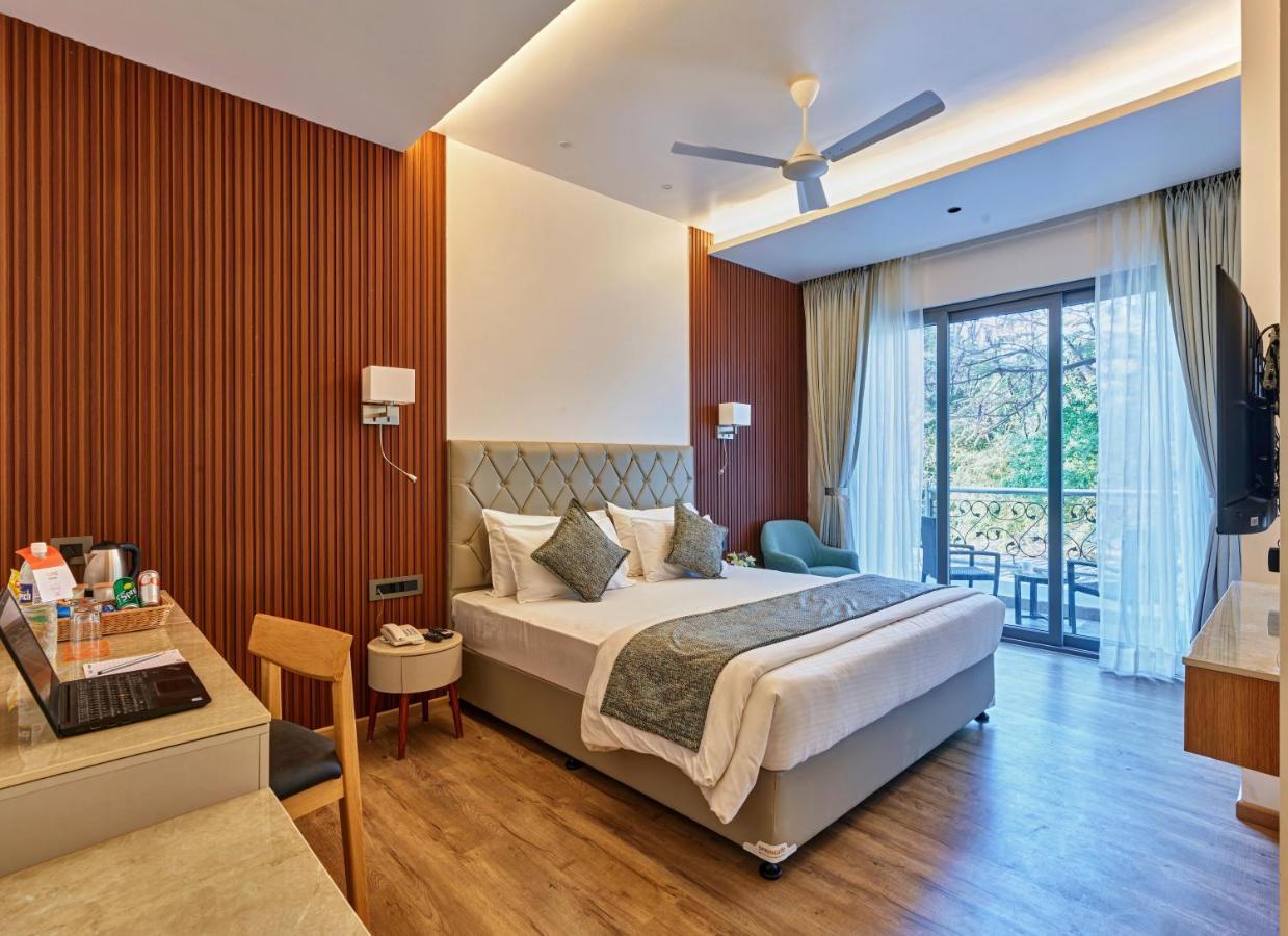 Citrus Hotel Kolhapur Exterior foto
