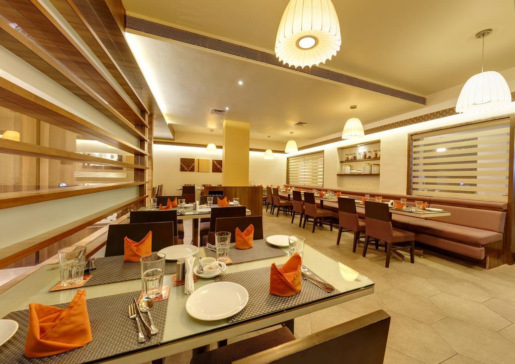 Citrus Hotel Kolhapur Exterior foto