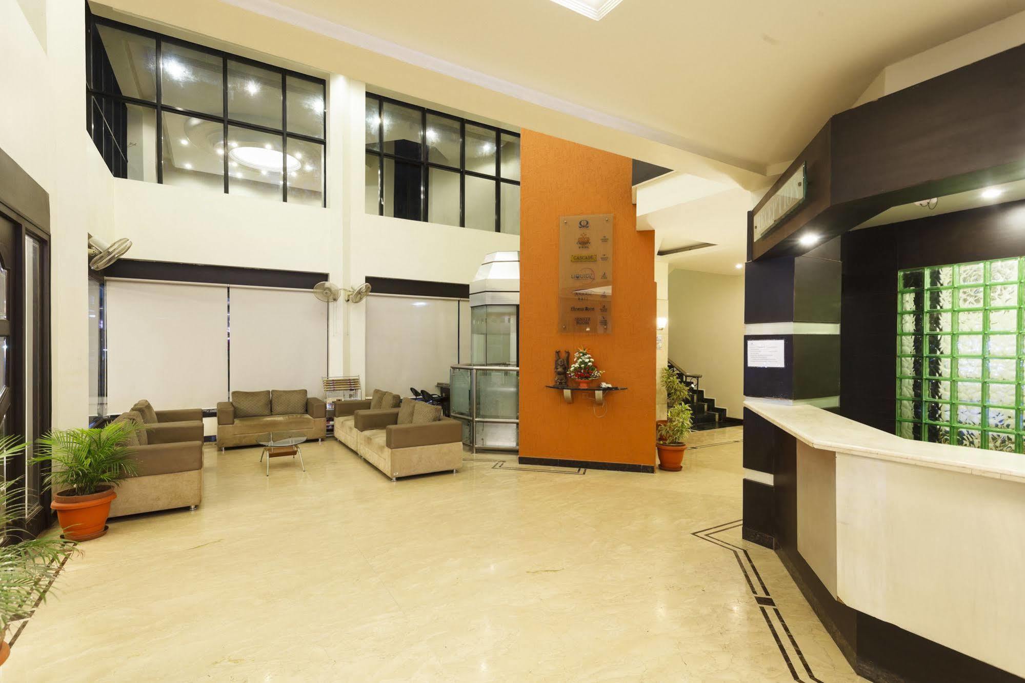 Citrus Hotel Kolhapur Exterior foto